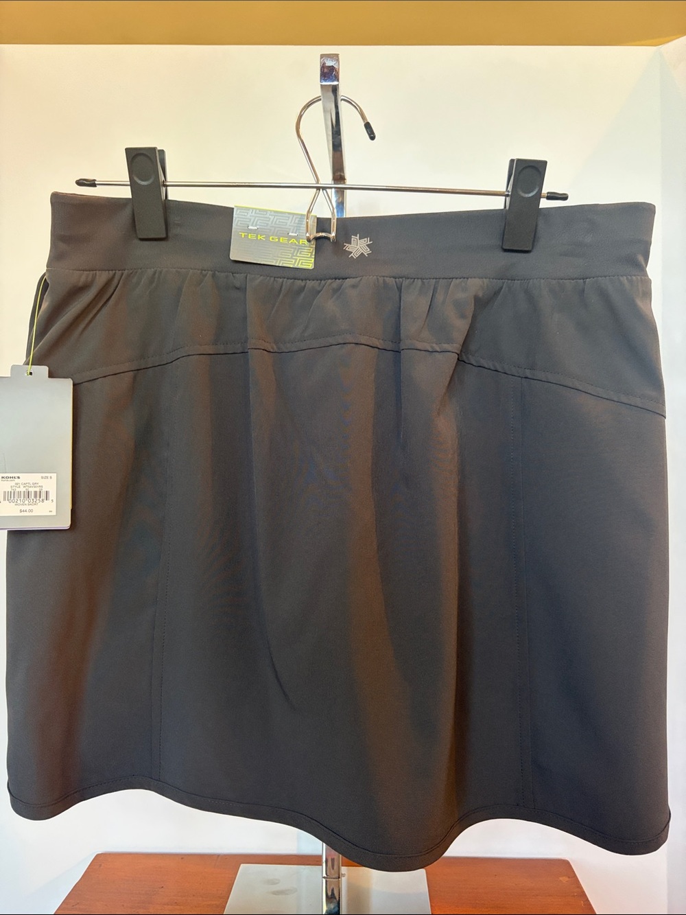 Tek Gear Women’s Size Small Dark Grey Active Skort